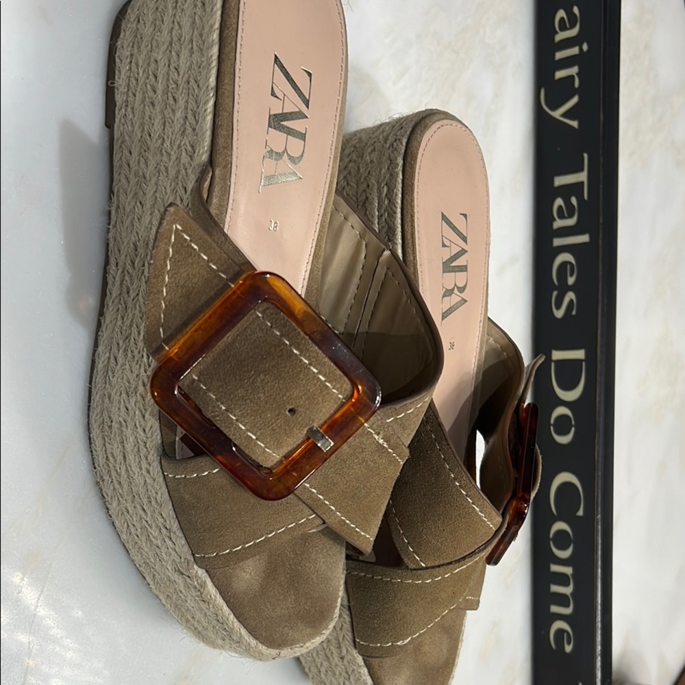 Zara Tan Espadrille Platform Sandals with Buckle